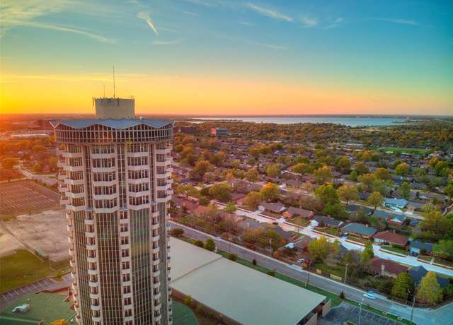 Property at 5900 Mosteller Dr #44, Oklahoma City, OK 73112, 2 beds, 2.5 baths