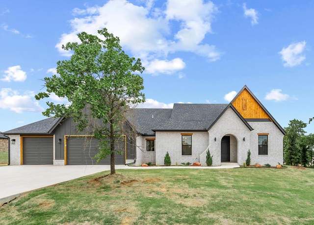 Property at 3048 Deer Run Trl, Guthrie, OK 73044, 4 beds, 2.5 baths