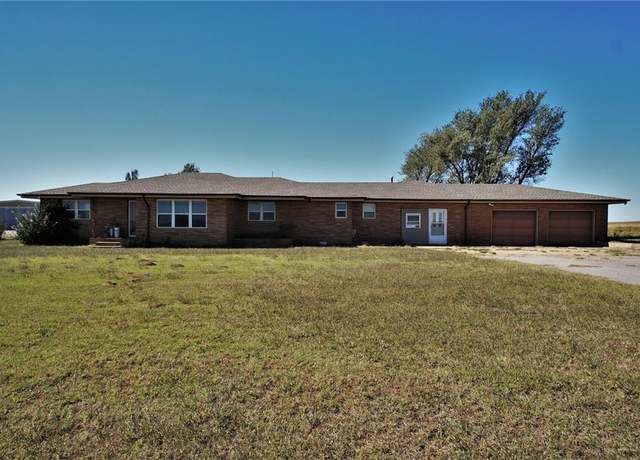 Property at 9062 County Street 2535, Hinton, OK 73047, 4 beds, 3 baths