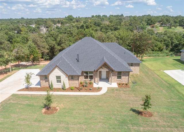 Property at 10924 Sandstone Ridge Way, Guthrie, OK 73044, 4 beds, 2 baths