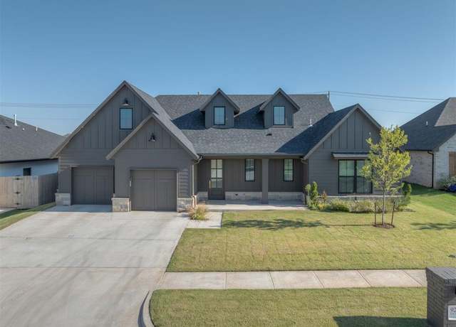 Property at 9213 NW 85th St, Yukon, OK 73099, 3 beds, 2.5 baths