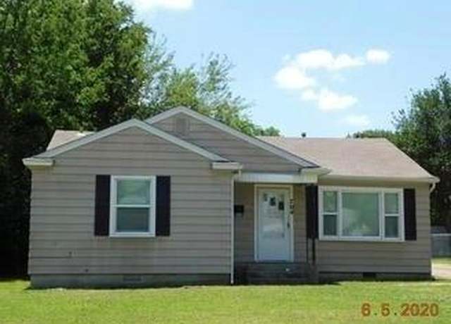 Property at 704 Ash St, Ardmore, OK 73401, 3 beds, 1 bath