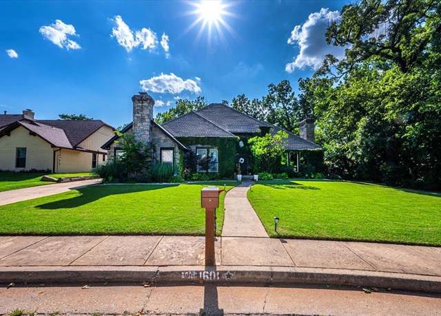 Property at 1601 Hazelhurst, Edmond, OK 73013, 4 beds, 2.5 baths