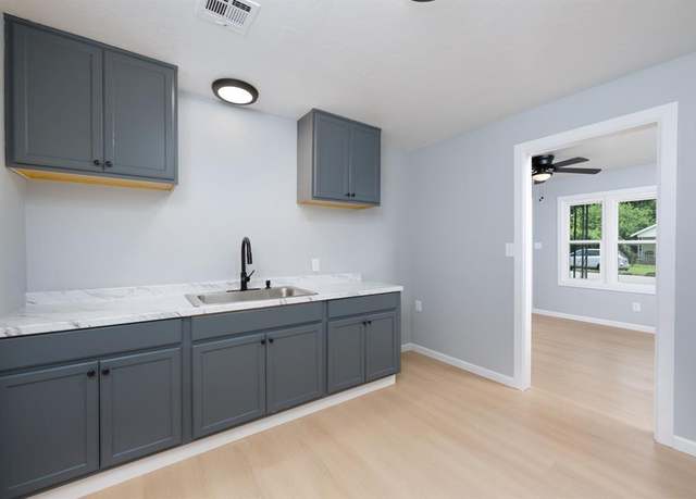 Property at 239 SE 48th St, Oklahoma City, OK 73129, 3 beds, 1 bath