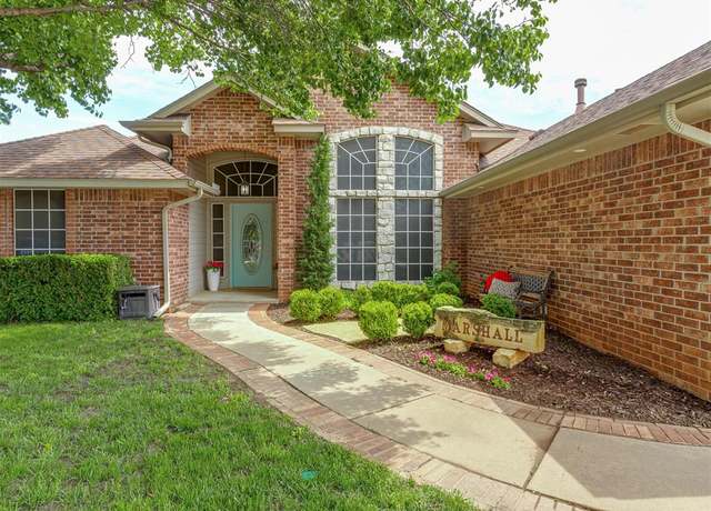 Property at 15504 Summit Parke Dr, Edmond, OK 73013, 4 beds, 3 baths