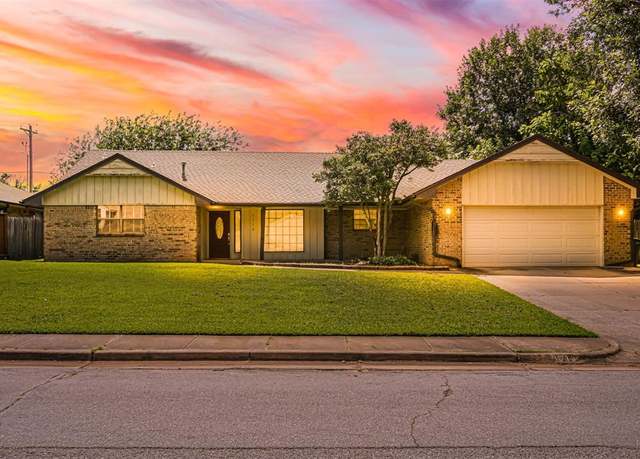 Property at 1713 Timber Ridge Rd, Edmond, OK 73034, 4 beds, 3 baths