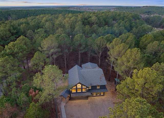 Property at 20 Resting River Trl, Broken Bow, OK 74728, 4 beds, 4.5 baths