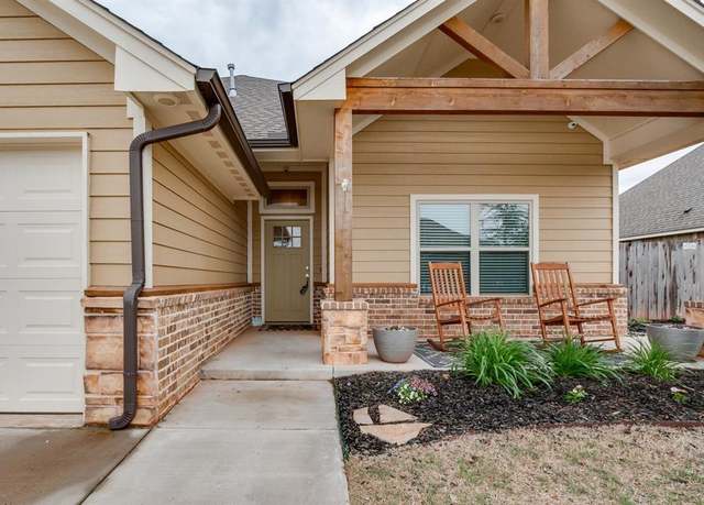 Property at 11200 SW 32nd St, Yukon, OK 73099, 4 beds, 2 baths