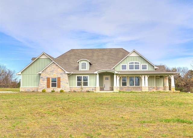 Property at 1421 Buffalo Trail St, Noble, OK 73068, 5 beds, 3.5 baths