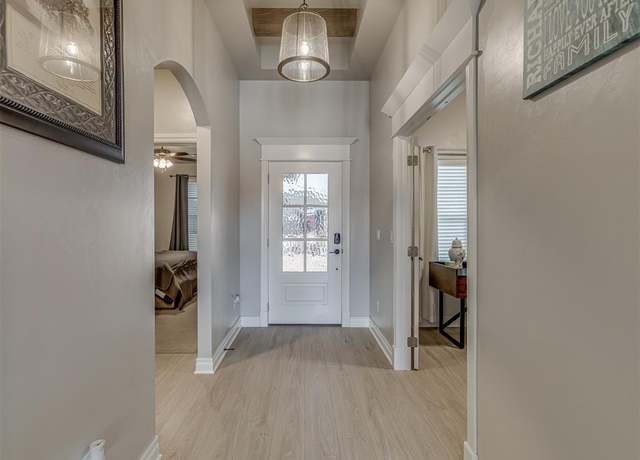 Property at 9312 Taggert Ln, Yukon, OK 73099, 4 beds, 2.5 baths