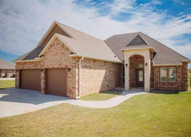 Property at 1371 County Street 2976, Blanchard, OK 73010, 4 beds, 2.5 baths