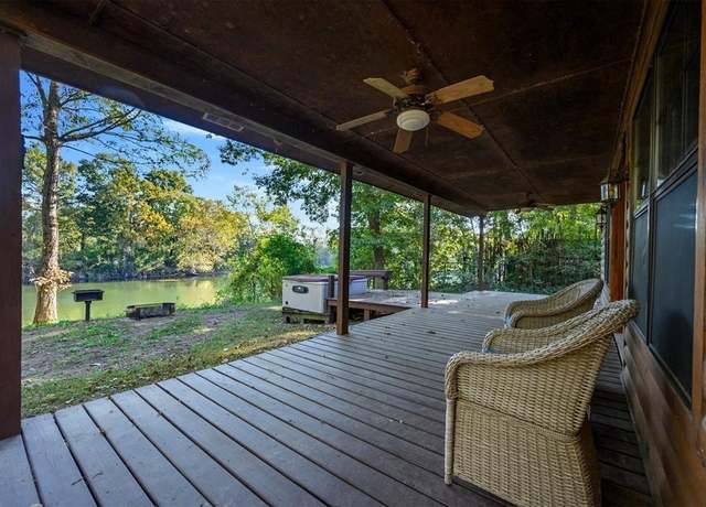 Property at 506 Wild Goose Rd, Broken Bow, OK 74728, 2 beds, 1 bath