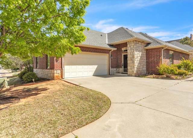 Property at 10256 Hawthorn Dr, Oklahoma City, OK 73120, 3 beds, 2 baths