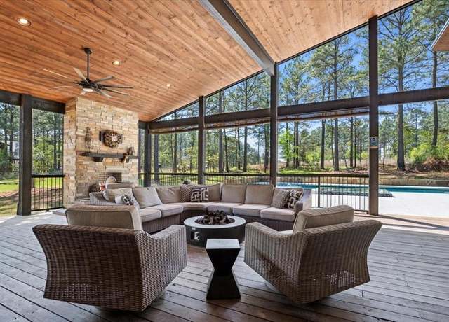 Property at 432 Sugar Pine Loop, Broken Bow, OK 74728, 6 beds, 6.5 baths
