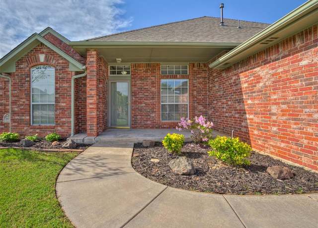 Property at 10620 NW 41st St, Yukon, OK 73099, 3 beds, 2 baths