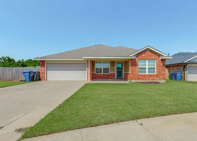 Property at 2505 Demotte Dr, Yukon, OK 73099, 4 beds, 2 baths