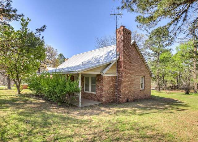 Property at 24286 Patterson Rd, Tecumseh, OK 74873, 3 beds, 2 baths