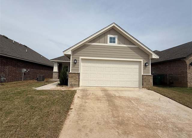Property at 1113 SW 139th St, Oklahoma City, OK 73170, 3 beds, 2 baths