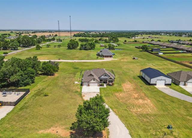 Property at 1908 County Road 1200 Rd, Tuttle, OK 73089, 4 beds, 2.5 baths