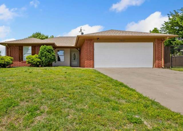 Property at 9801 Ashley Pl, Oklahoma City, OK 73120, 3 beds, 2 baths