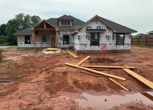 Property at 2757 Sherwood Ct, Newcastle, OK 73065, 4 beds, 2.5 baths