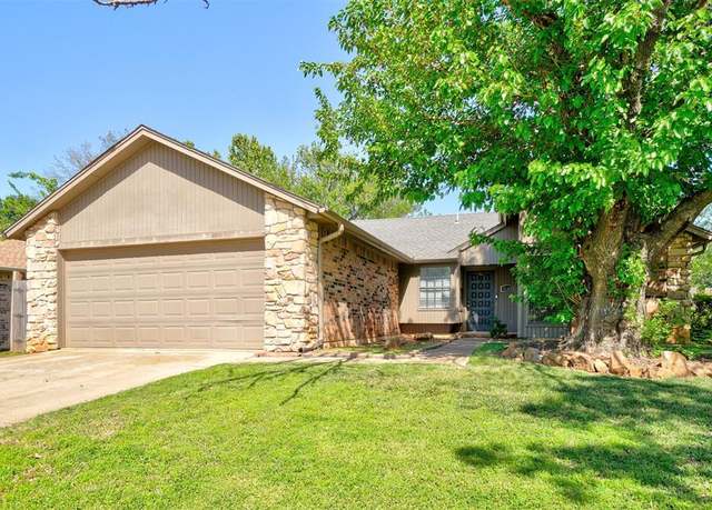 Property at 16304 Coronado Dr, Edmond, OK 73013, 3 beds, 2 baths