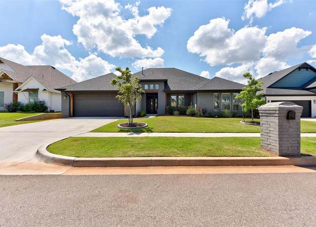 Property at 320 Maybury Dr, Norman, OK 73069, 4 beds, 2.5 baths