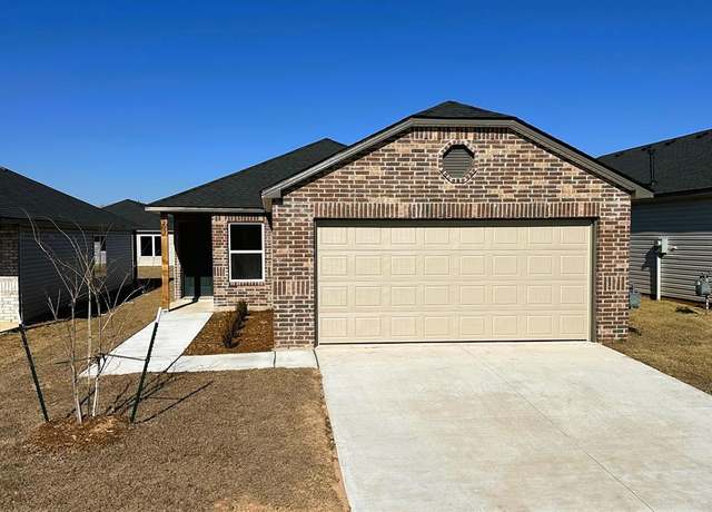 Property at 1213 Corner Brook Dr, Purcell, OK 73080, 3 beds, 2 baths