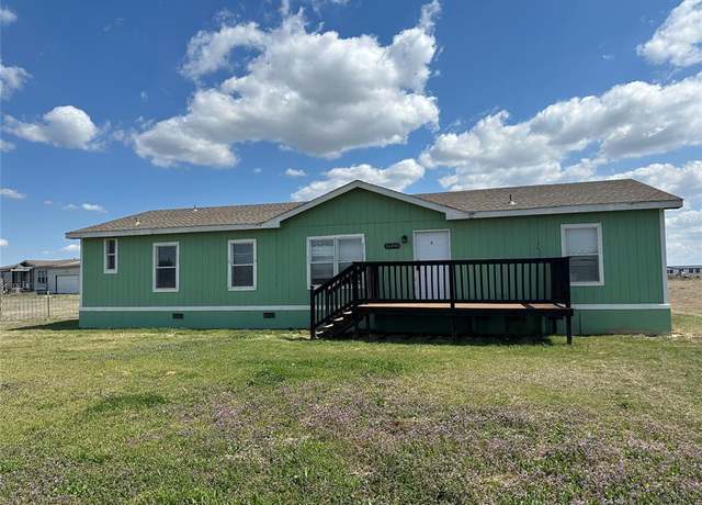 Property at 16490 Sunridge Dr, Yukon, OK 73099, 4 beds, 2 baths