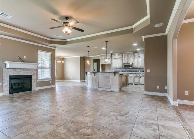 Property at 4408 SE 41st St, Norman, OK 73071, 3 beds, 2.5 baths