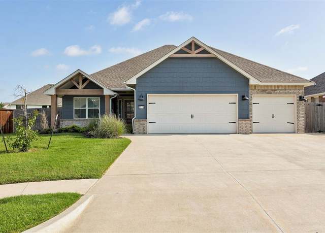 Property at 2219 Kimball Dr, Norman, OK 73071, 4 beds, 2 baths