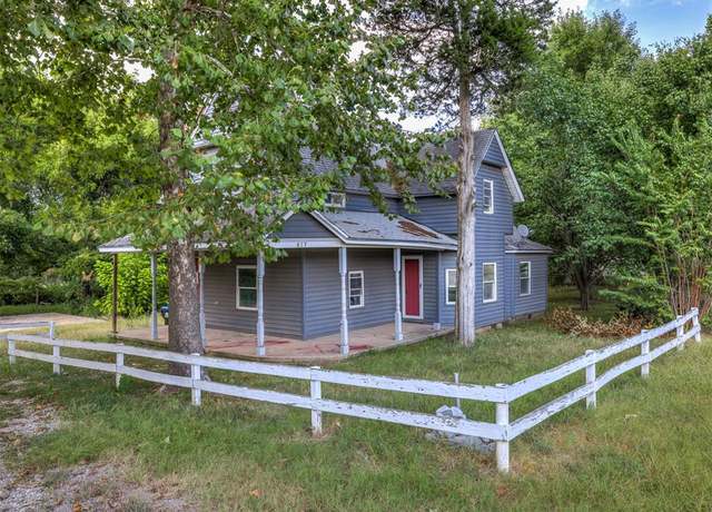 Property at 827 W Bdwy Ave, Mcloud, OK 74851, 4 beds, 1 bath