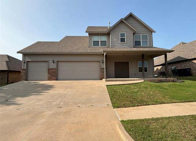 Property at 11232 NW 101st St, Yukon, OK 73099, 4 beds, 2.5 baths