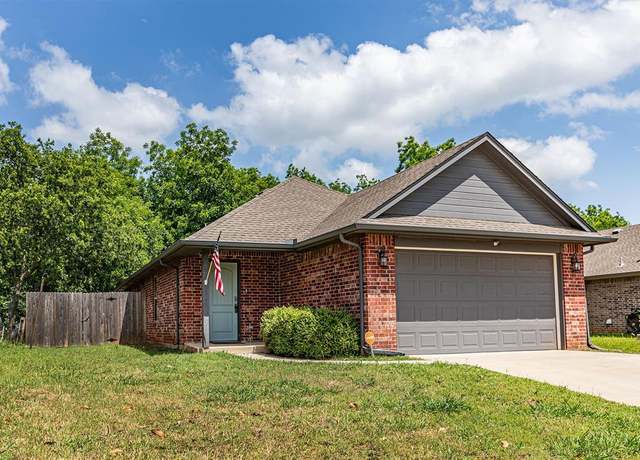 Property at 4212 Bonaparte Blvd, Midwest City, OK 73110, 4 beds, 2 baths