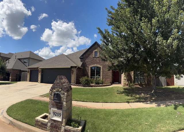 Property at 9209 SW 28th St, Oklahoma City, OK 73128, 4 beds, 3 baths