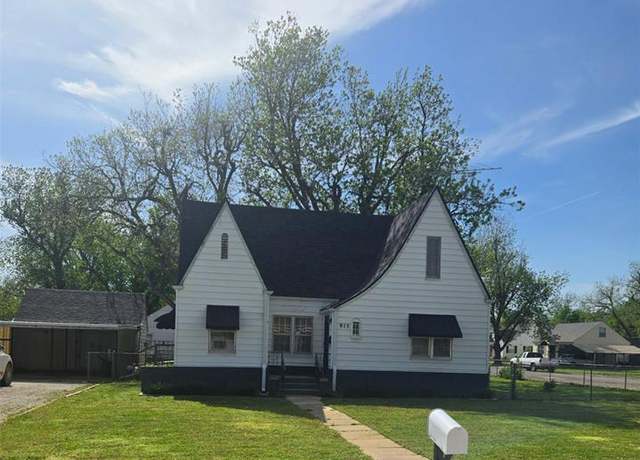 Property at 915 N 9th St, Perry, OK 73077, 3 beds, 1 bath