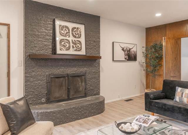 Property at 6309 Overcourt Mnr, Oklahoma City, OK 73132, 4 beds, 2.5 baths