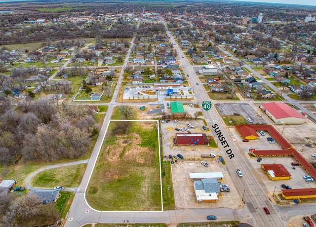 Property at 1200 Sunset Dr, El Reno, OK 73036
