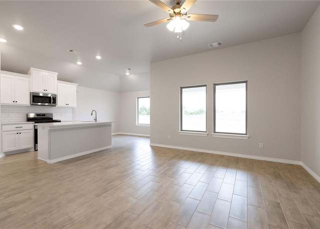 Property at 10337 SW 55th Ter, Mustang, OK 73064, 4 beds, 2 baths