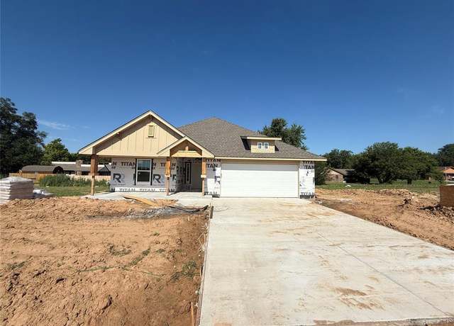 Property at 1214 Stonebridge Way, Enid, OK 73703, 3 beds, 2 baths