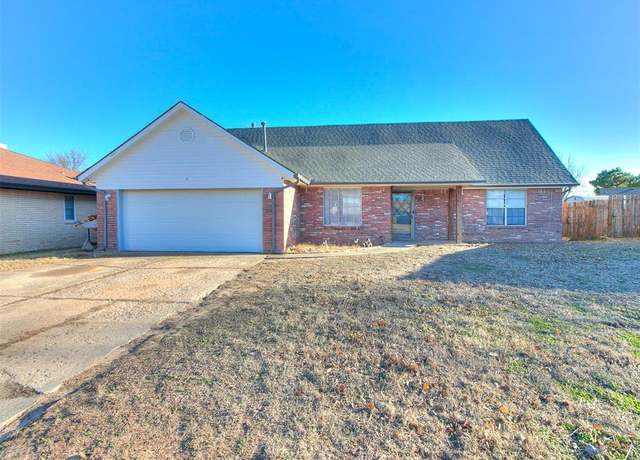 Property at 608 Emerwood Ct, Moore, OK 73160, 4 beds, 2.5 baths