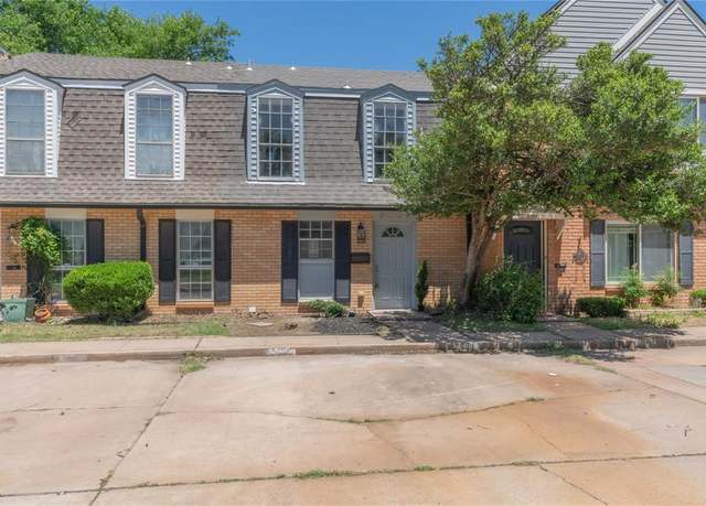 Property at 3009 W Wilshire Blvd, Oklahoma City, OK 73116, 2 beds, 2.5 baths