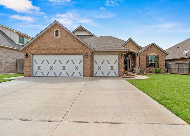 Property at 4813 Hidalgo Ave, Mustang, OK 73064, 4 beds, 2 baths
