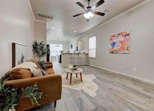 Property at 8340 NW 137th St, Oklahoma City, OK 73142, 3 beds, 2 baths