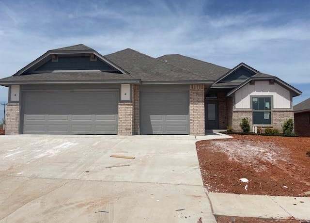 Property at 11837 NW 120th St, Yukon, OK 73099, 4 beds, 2 baths