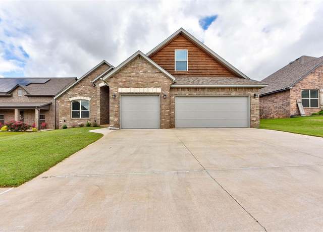 Property at 9317 SW 41st St, Oklahoma City, OK 73179, 4 beds, 3 baths