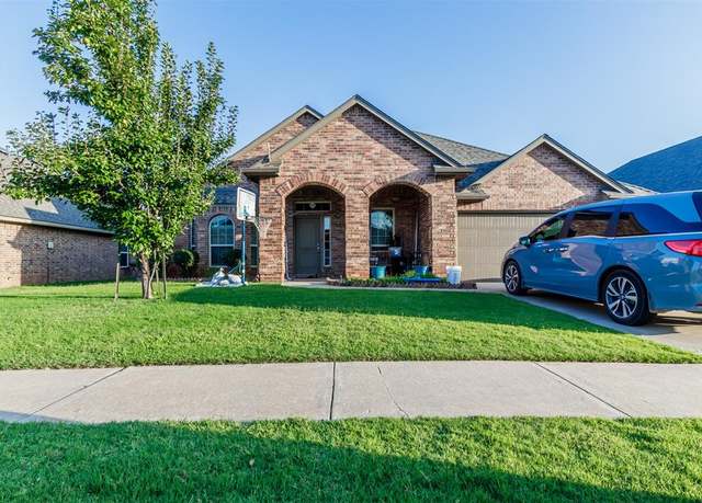 Property at 2320 NW 154th St, Edmond, OK 73013, 3 beds, 2 baths