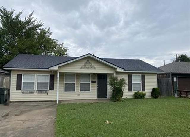 Property at 1211 Dakota St, Norman, OK 73069, 3 beds, 1 bath
