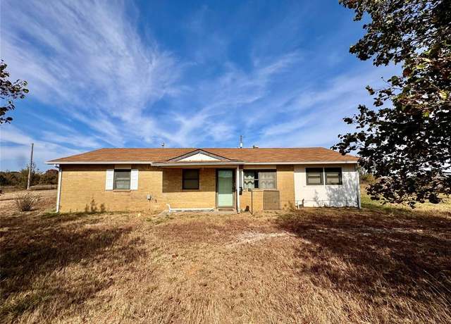 Property at 35087 EW 1240 Rd, Seminole, OK 74868, 3 beds, 1 bath