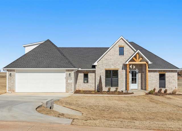 Property at 2442 Canyon Cir, Blanchard, OK 73010, 4 beds, 3 baths